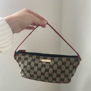 Gucci Boat Pouchette (Excellent Condition w/ Gucci Dust Bag)